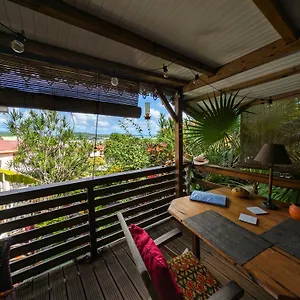 Bwa Banbou Dans Fleurs Des Iles Appartement Le Vauclin
